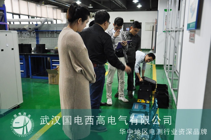 珠海客戶來訪我司洽談合作